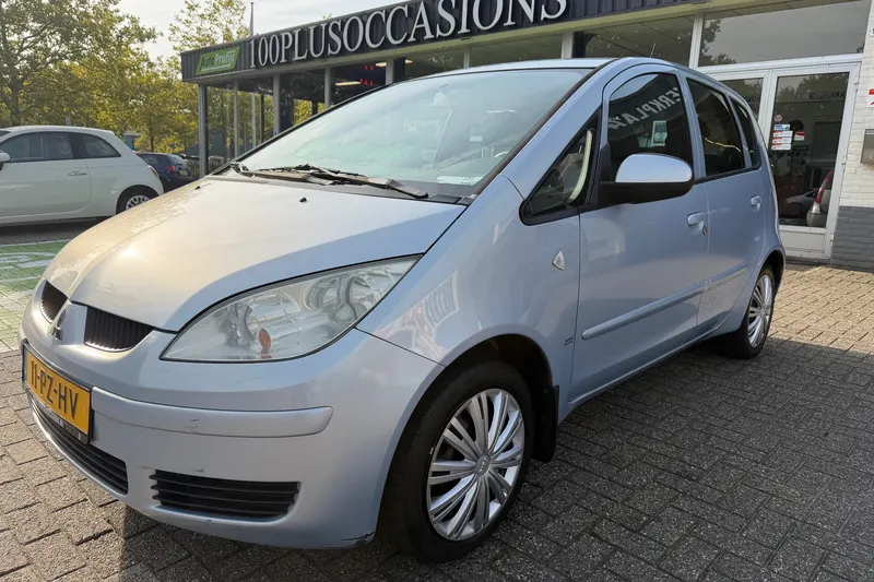 Mitsubishi Colt (2005)