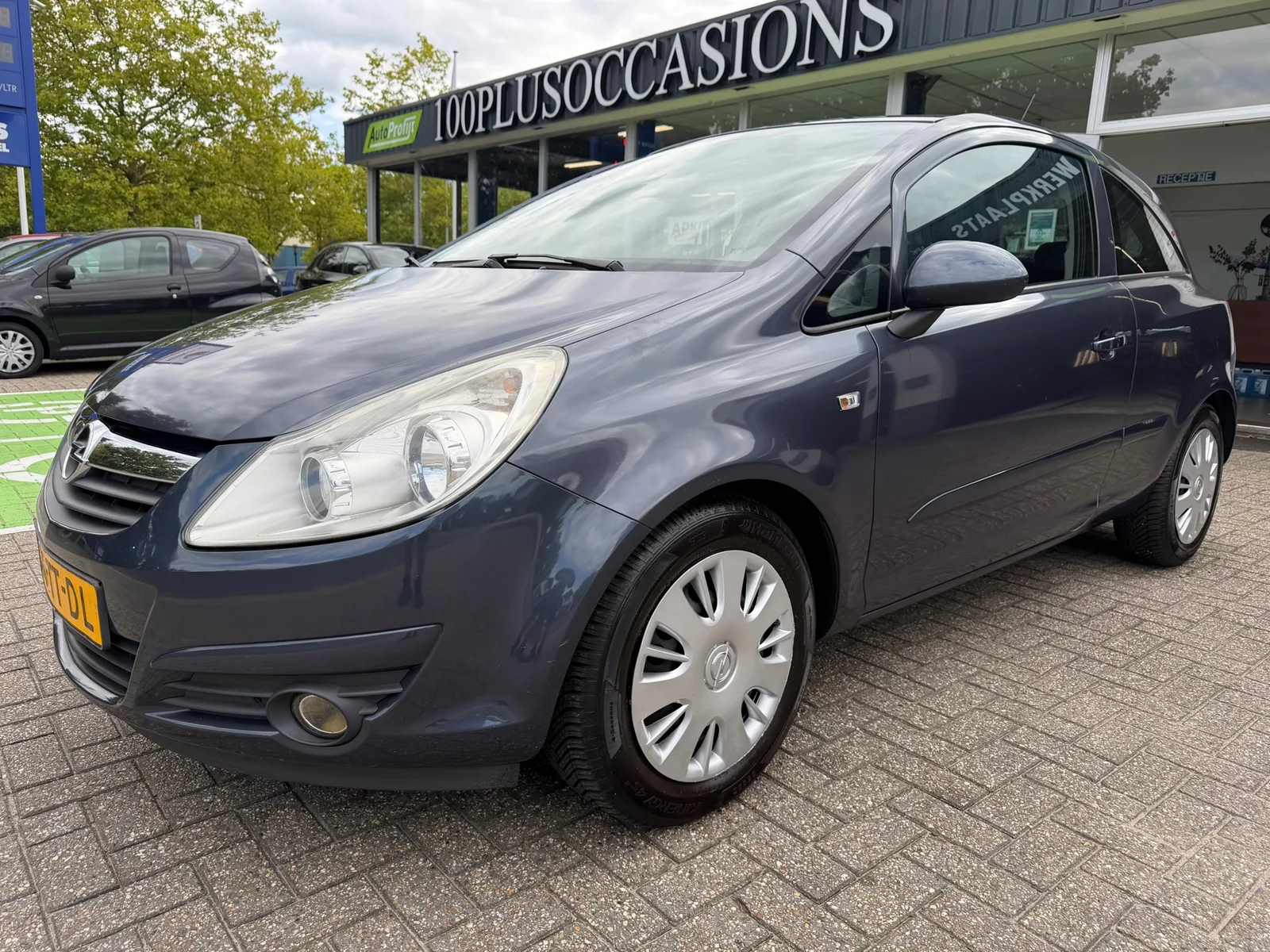 Opel Corsa (2007) — foto 1