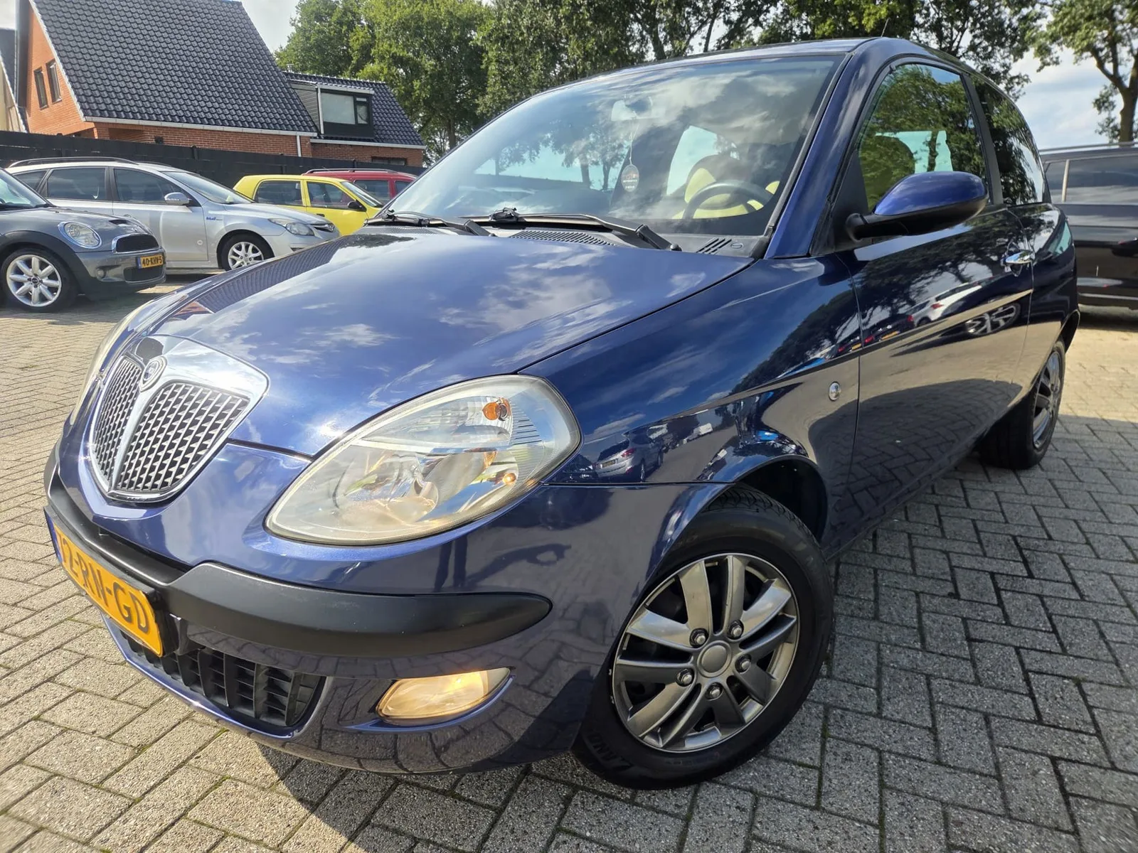 Lancia Ypsilon (2005) — foto 1