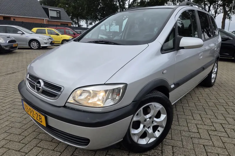 Opel Zafira (2005)