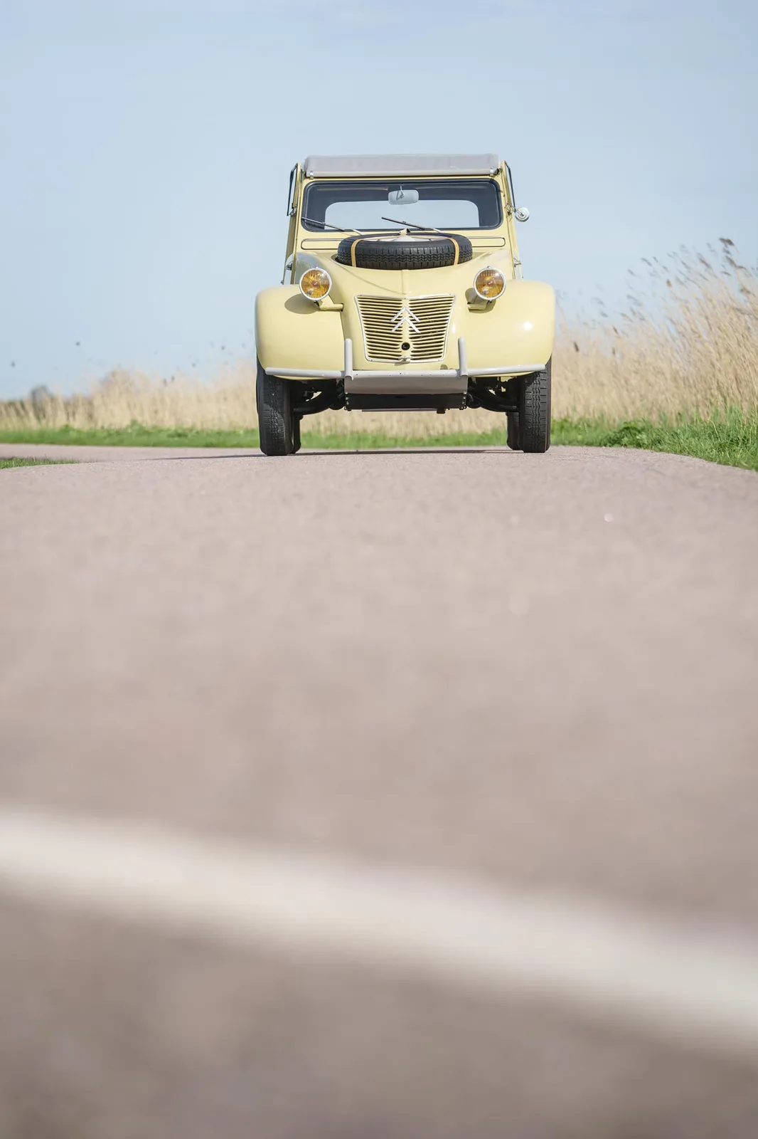 Citroën 2CV (1961) — foto 1