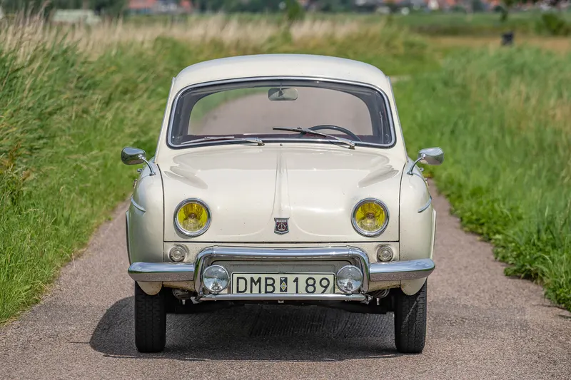 Renault Dauphine (1962)