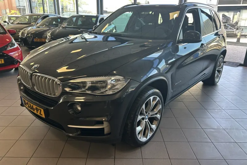 BMW X5 (2016)