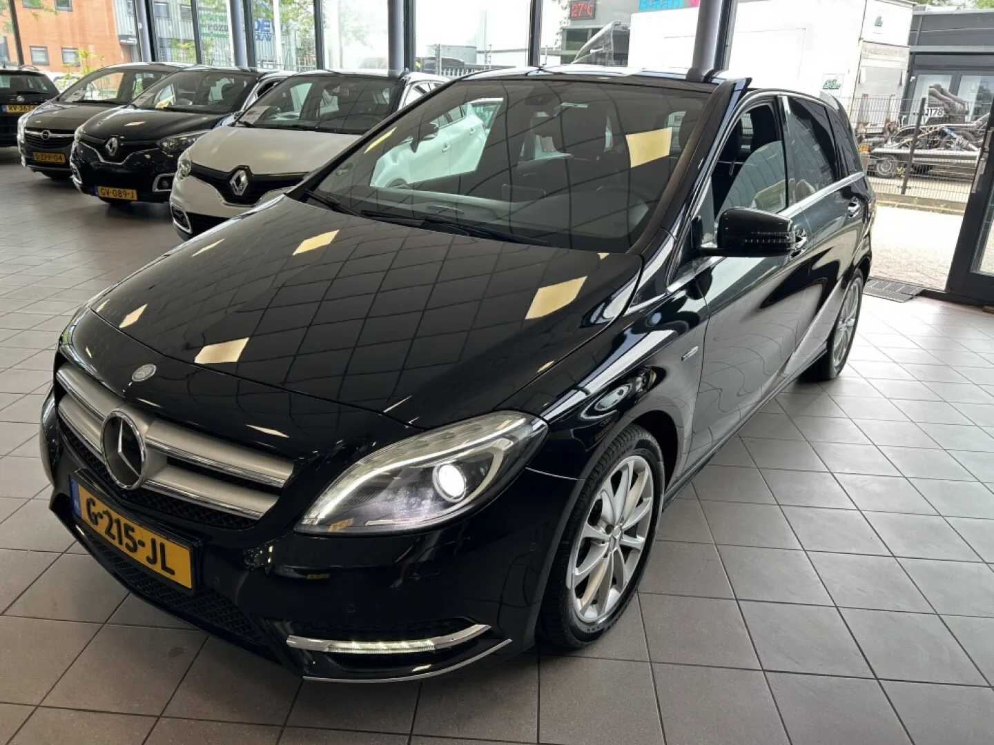Mercedes-Benz B-Klasse (2011) — foto 1