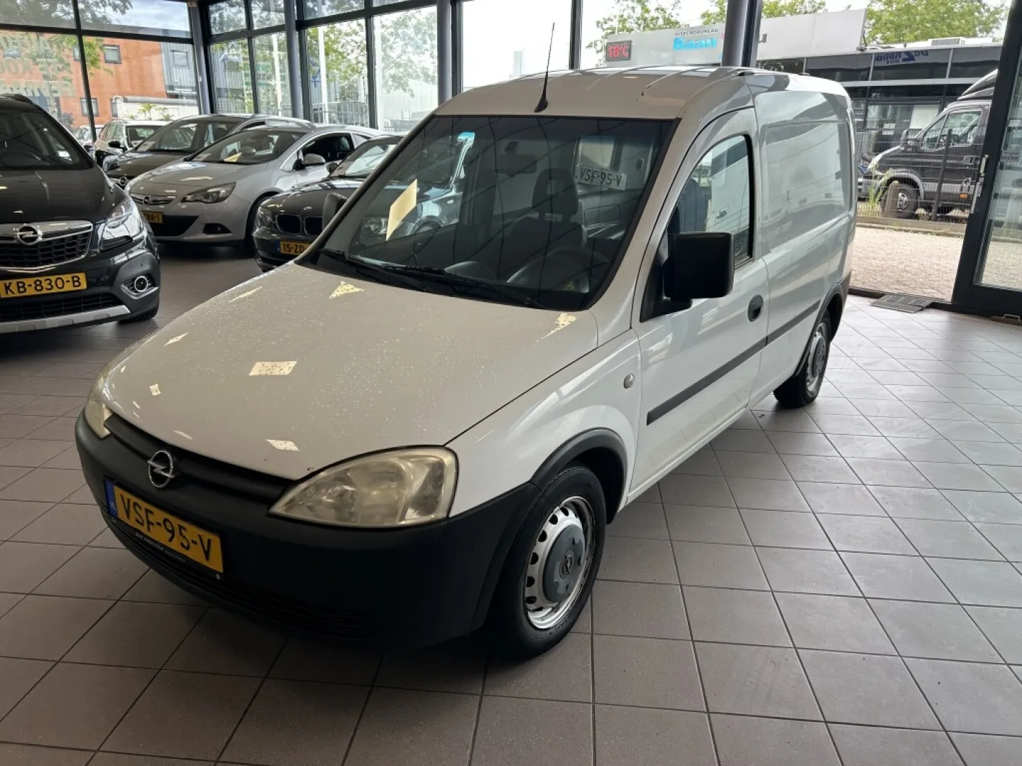 Opel Combo (2006) — foto 1