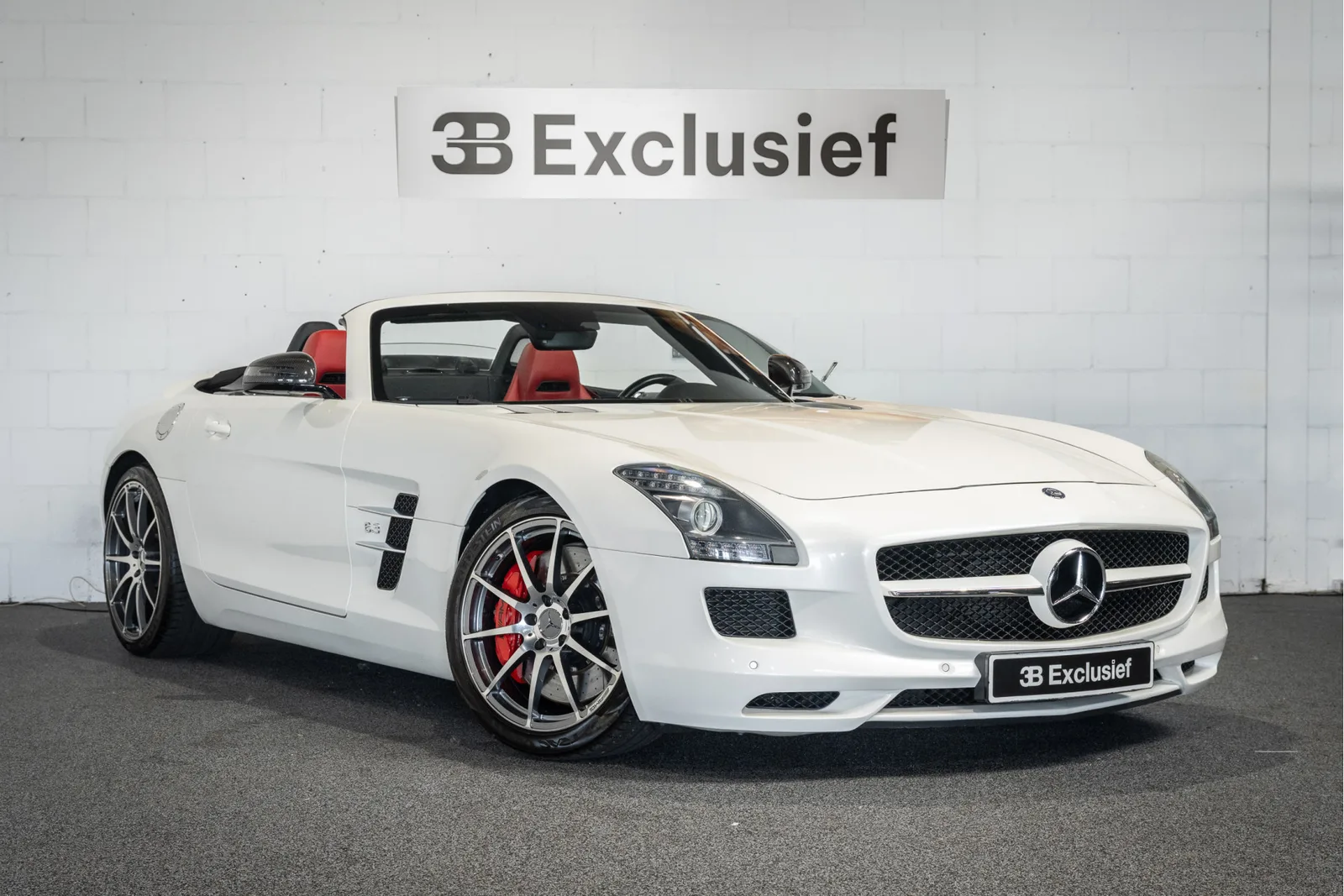 Mercedes-Benz SLS (2011) — foto 1