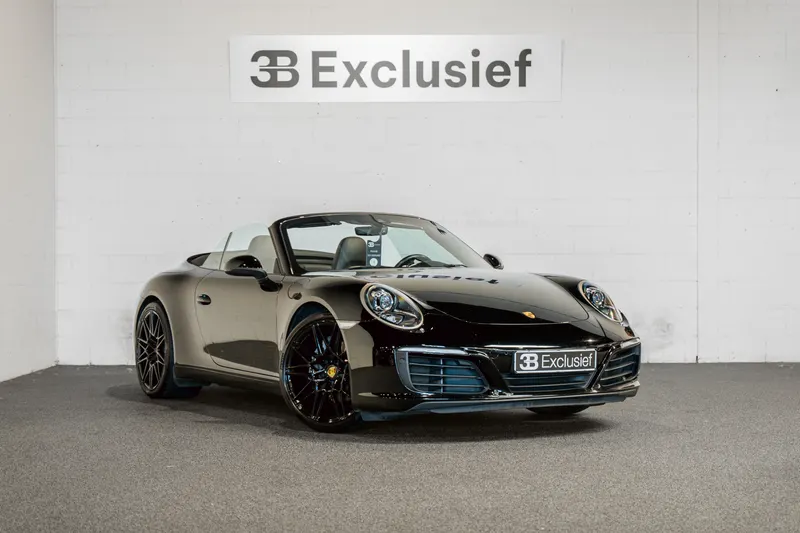 Porsche 911 (2016)