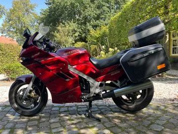 Suzuki GSX 1100 F (1993) — foto 1