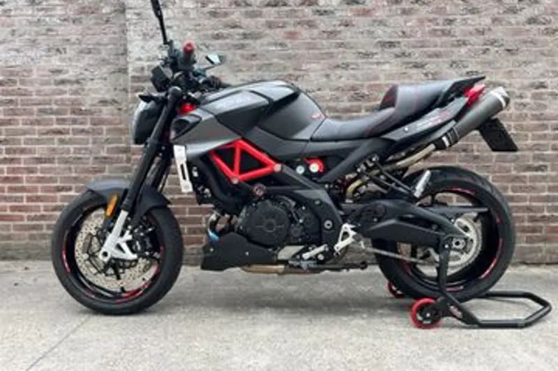 Aprilia Shiver 900 (2019)