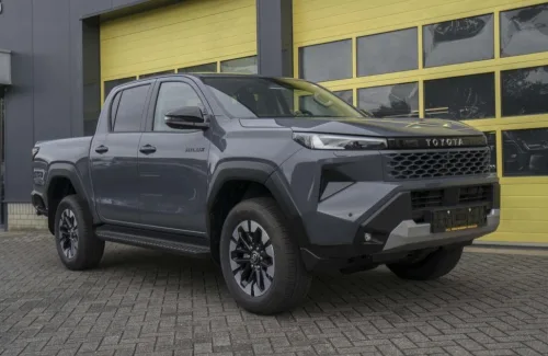 Toyota Hilux (2026) — foto 1