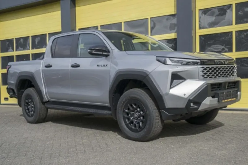 Toyota Hilux (2026)