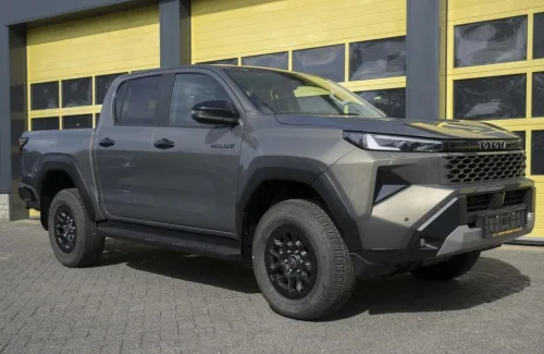Toyota Hilux (2026) — foto 1