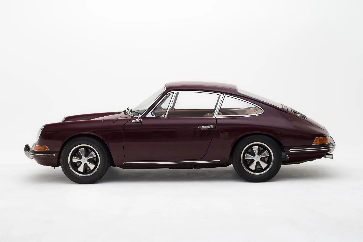 Porsche 911 (1967) — foto 1
