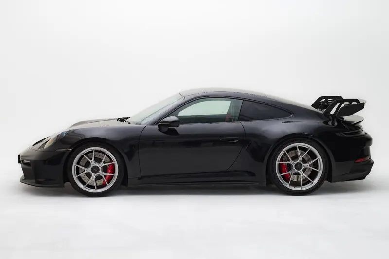 Porsche 911 (2024)