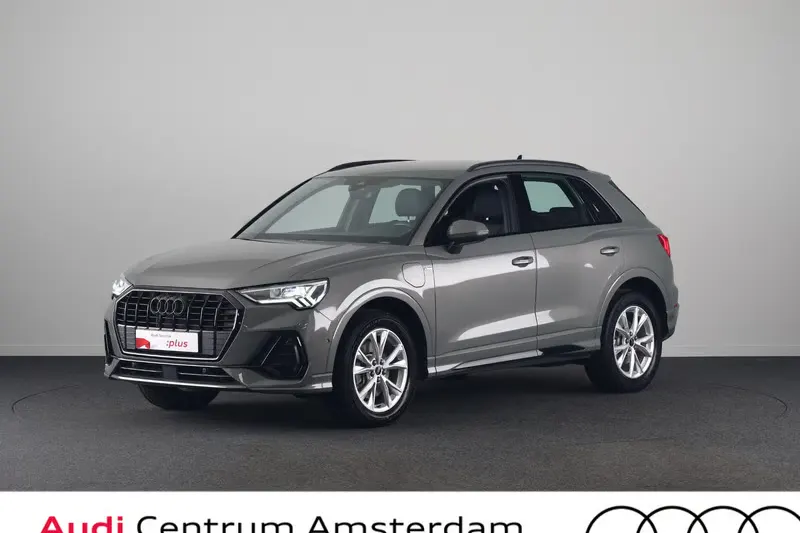 Audi Q3 (2023)