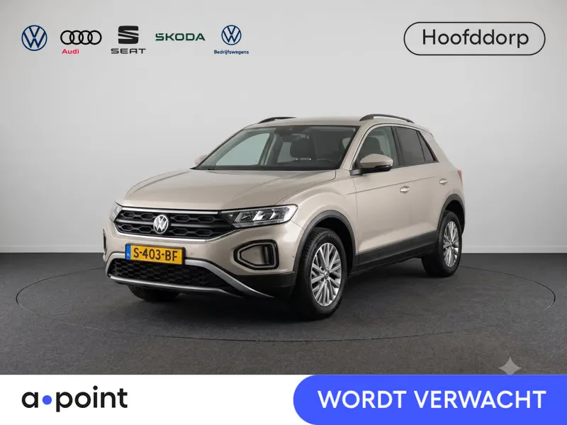 Volkswagen T-Roc (2023) — foto 1