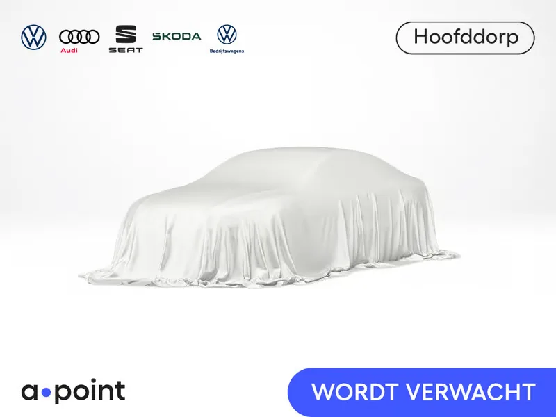 Volkswagen Golf (2021) — foto 1