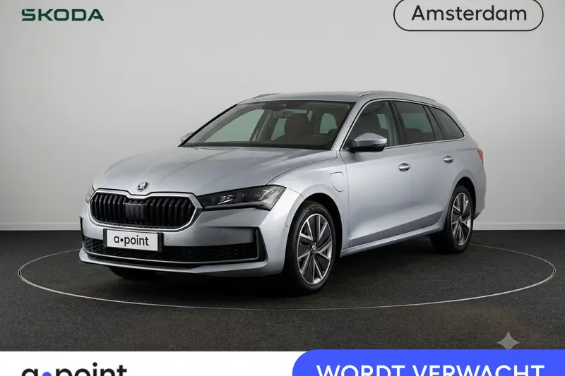 Škoda Superb (2025)