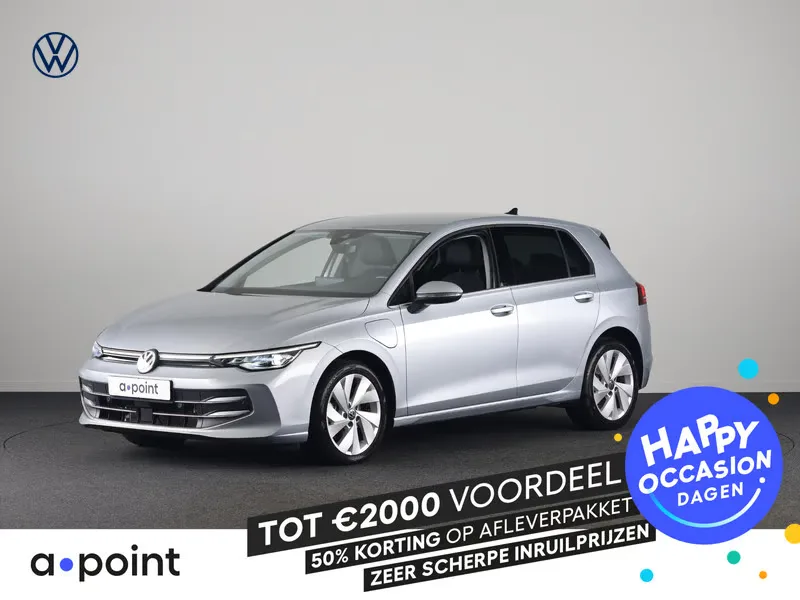 Volkswagen Golf (2025) — foto 1