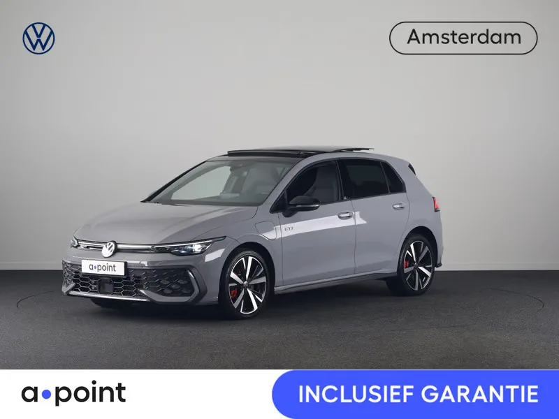 Volkswagen Golf (2025) — foto 1