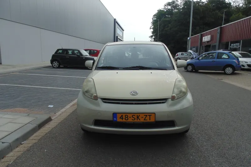 Daihatsu Sirion (2006)