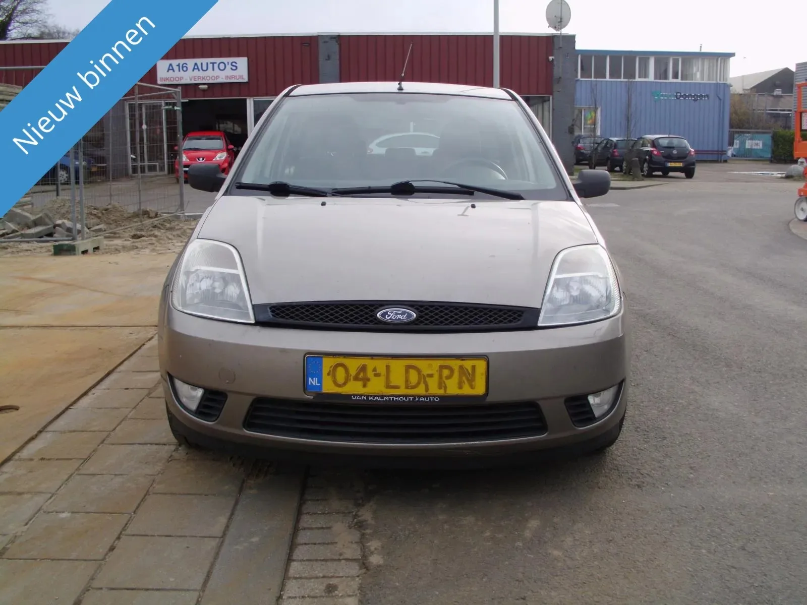 Ford Fiesta (2002) — foto 1