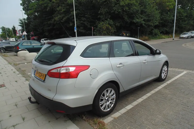 Ford Focus (2012)