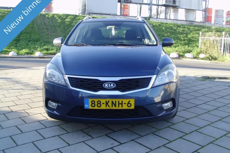 Kia Ceed (2010)