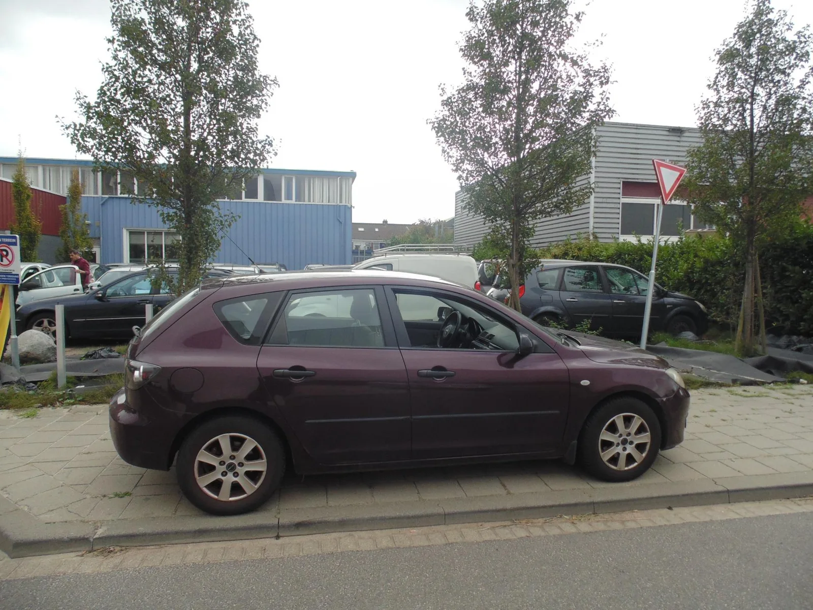 Mazda 3 (2008) — foto 1