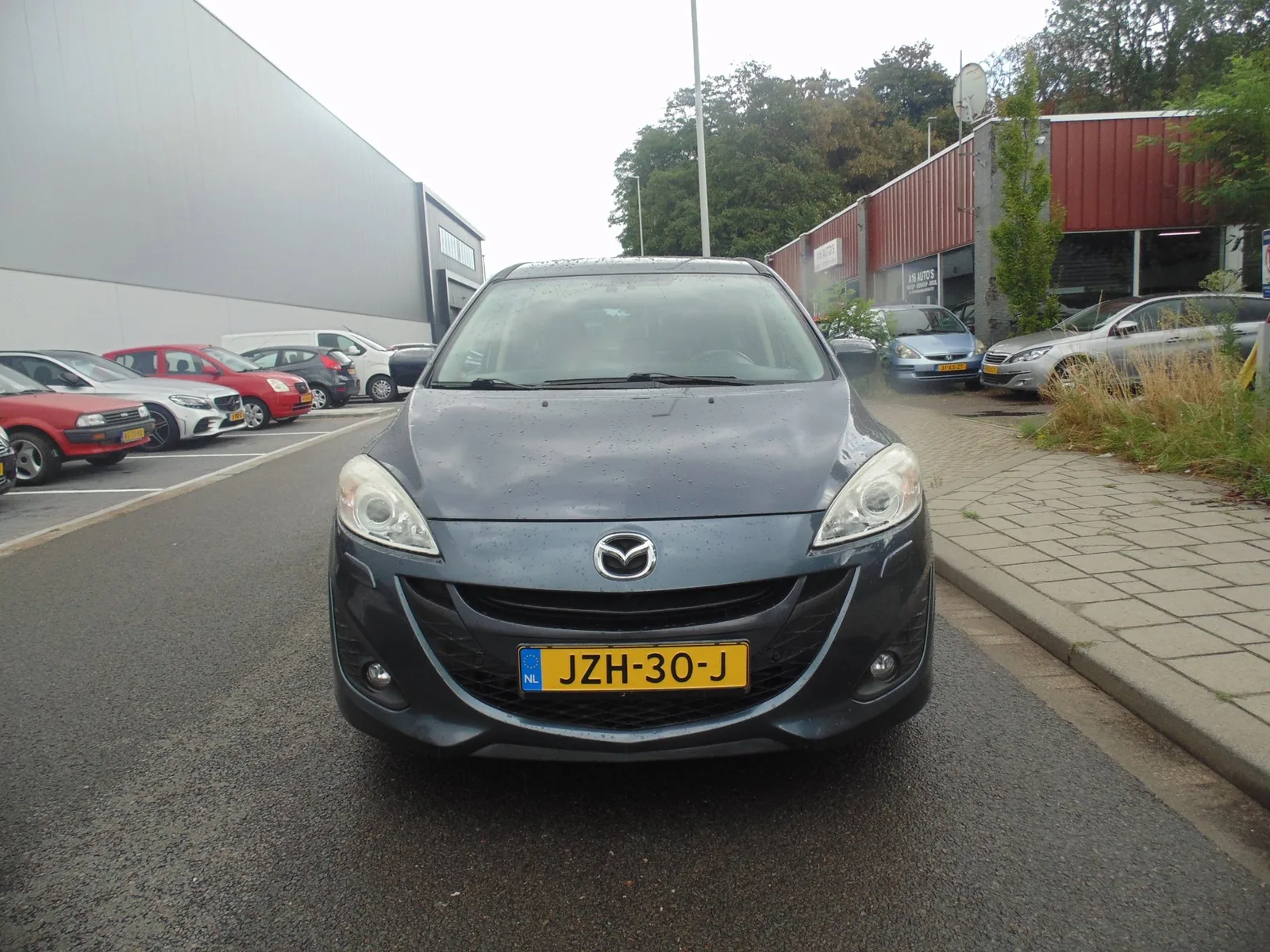 Mazda 5 (2011) — foto 1