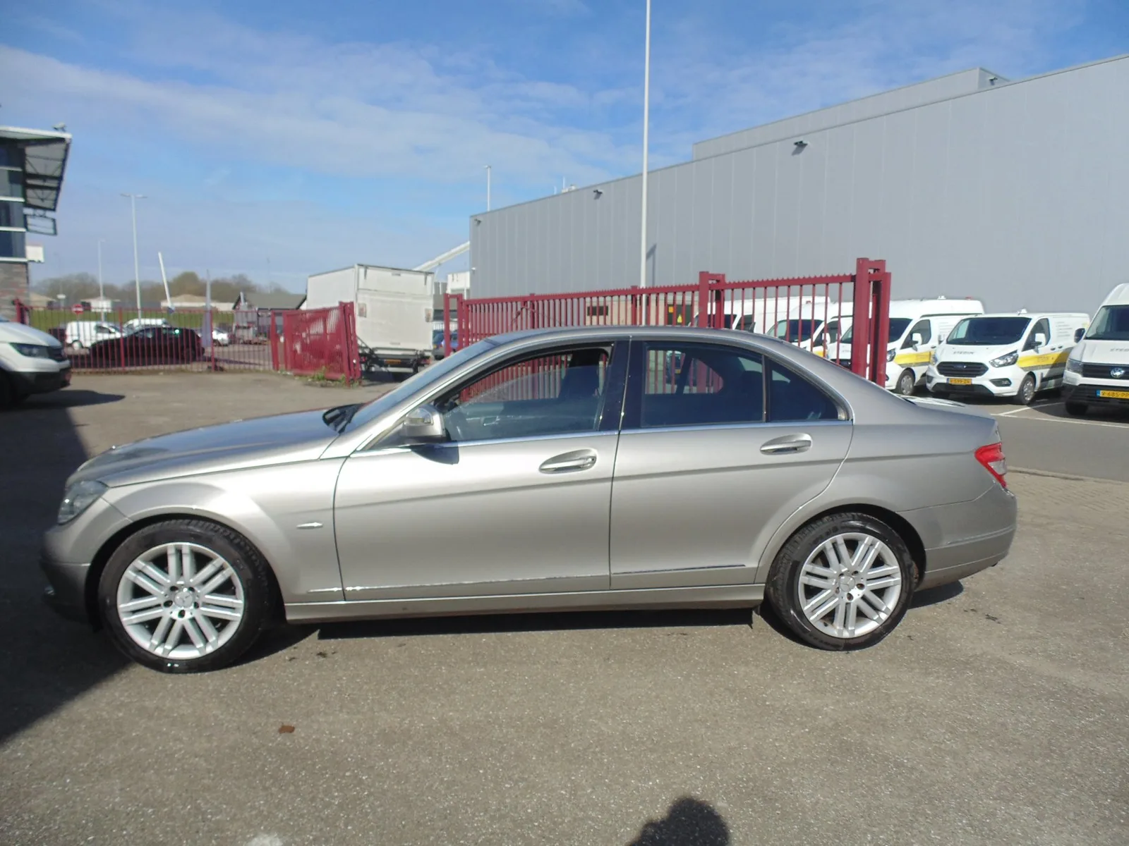 Mercedes-Benz C-Klasse (2008) — foto 1