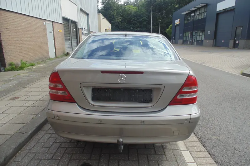 Mercedes-Benz C-Klasse (2003)