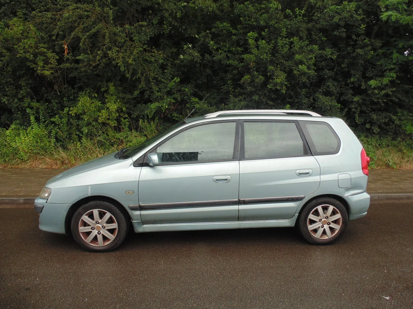 Mitsubishi Space Star (2005) — foto 1