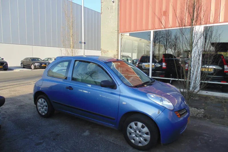 Nissan Micra (2003)