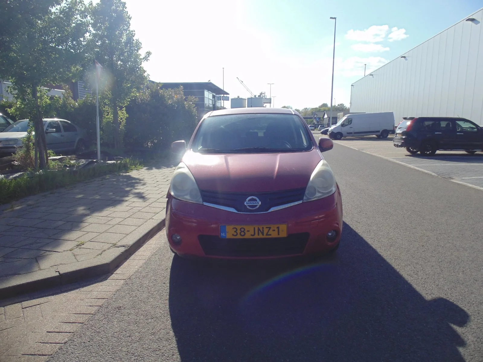 Nissan Note (2009) — foto 1