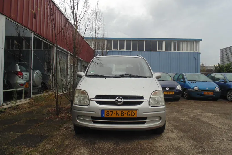 Opel Agila (2003)