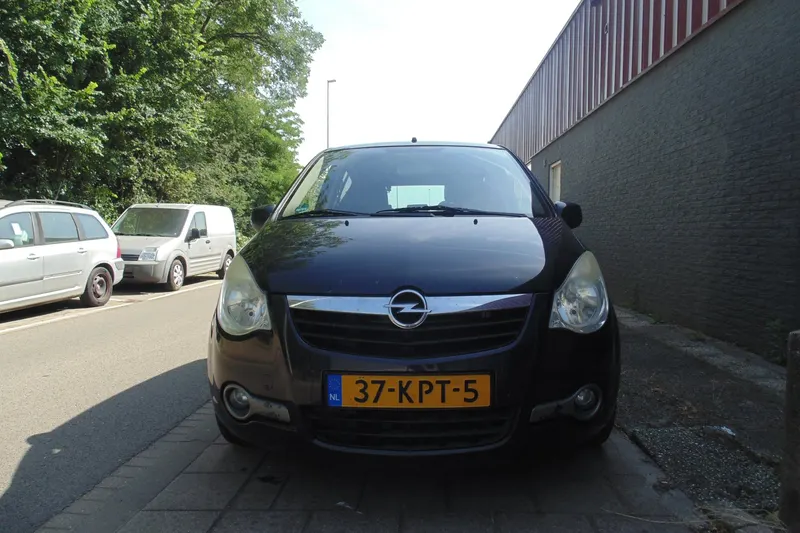 Opel Agila (2010)
