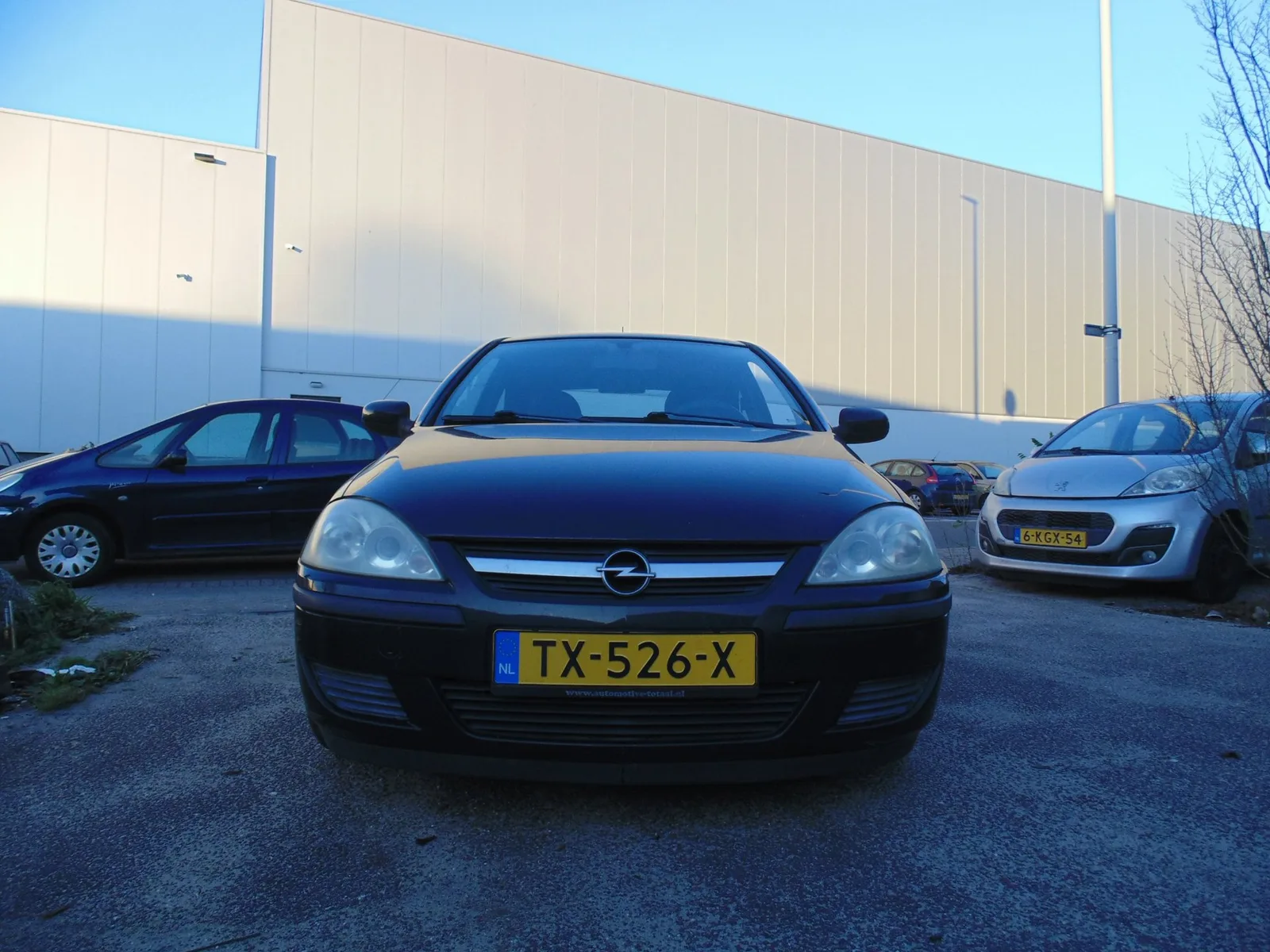 Opel Corsa (2005) — foto 1