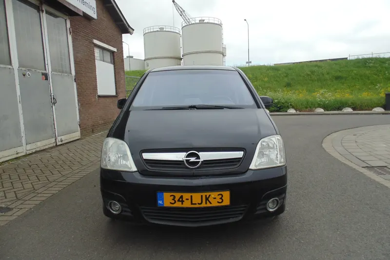 Opel Meriva (2010)