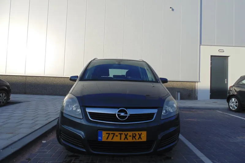 Opel Zafira (2007)