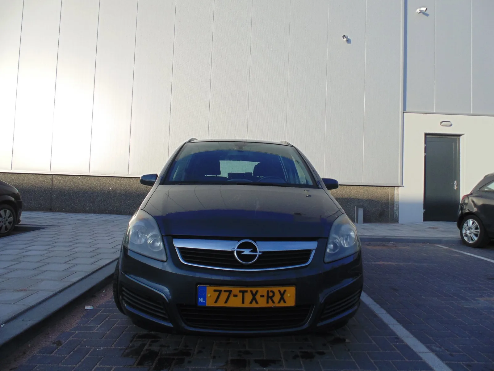Opel Zafira (2007) — foto 1