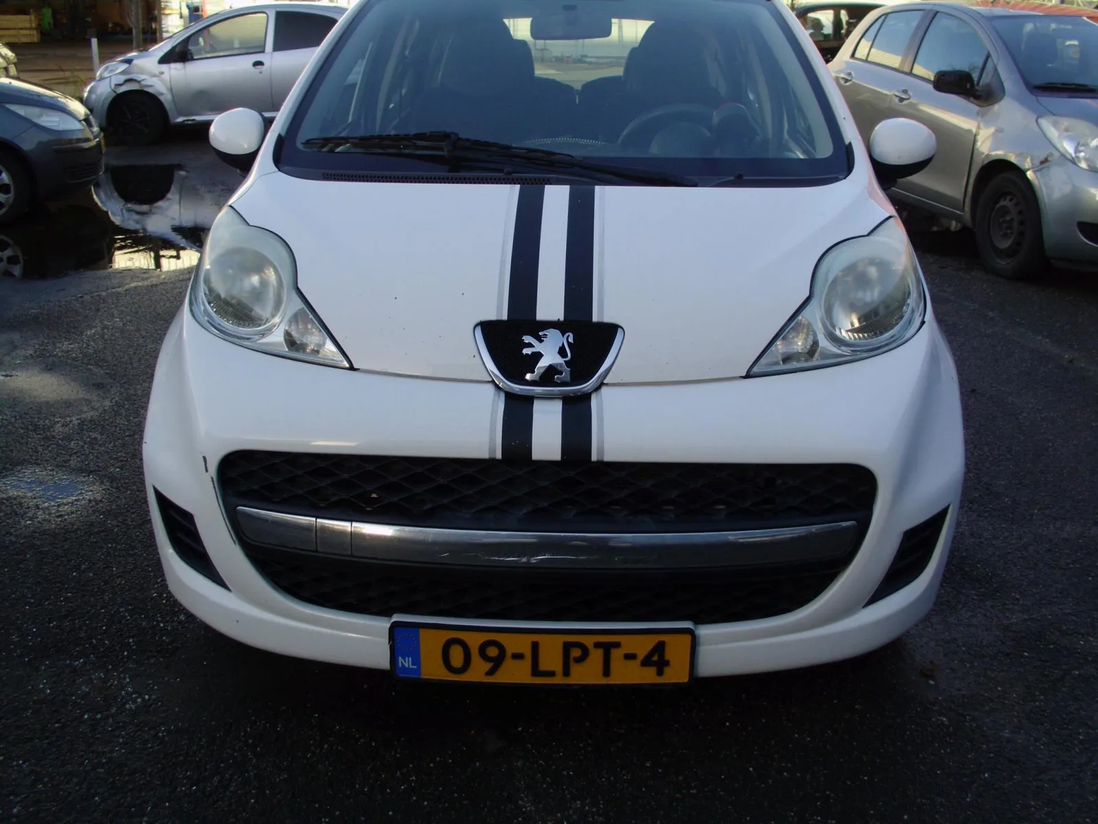 Peugeot 107 (2010) — foto 1