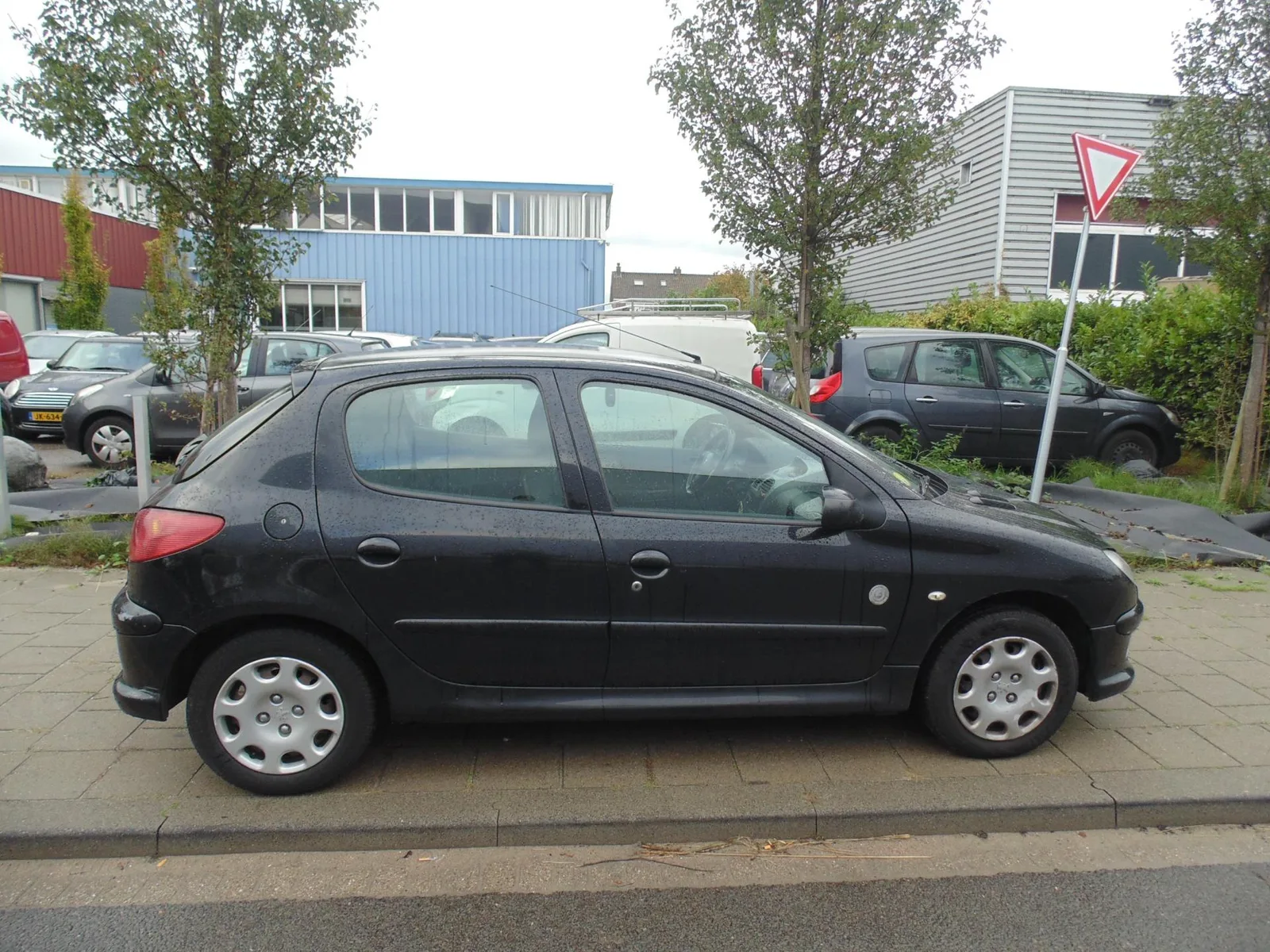 Peugeot 206 (2008) — foto 1