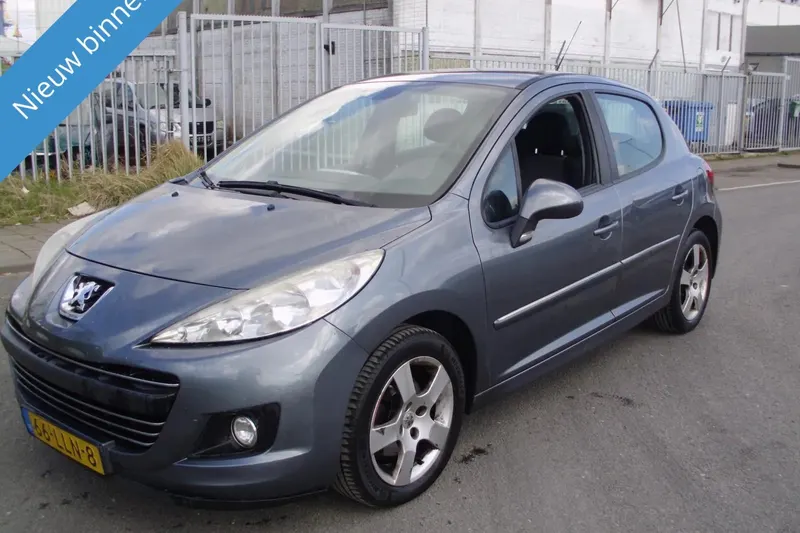 Peugeot 207 (2010)