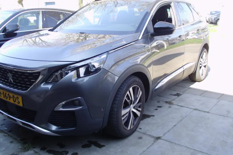 Peugeot 3008 (2017)