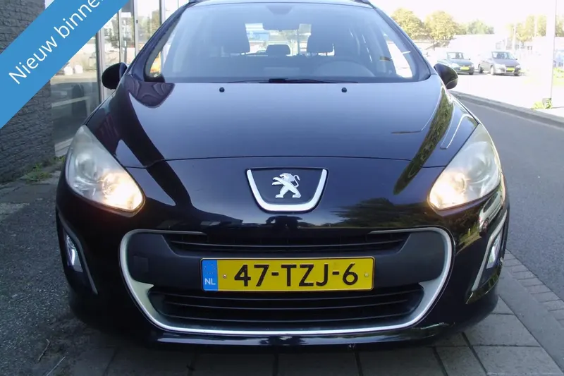 Peugeot 308 (2012)