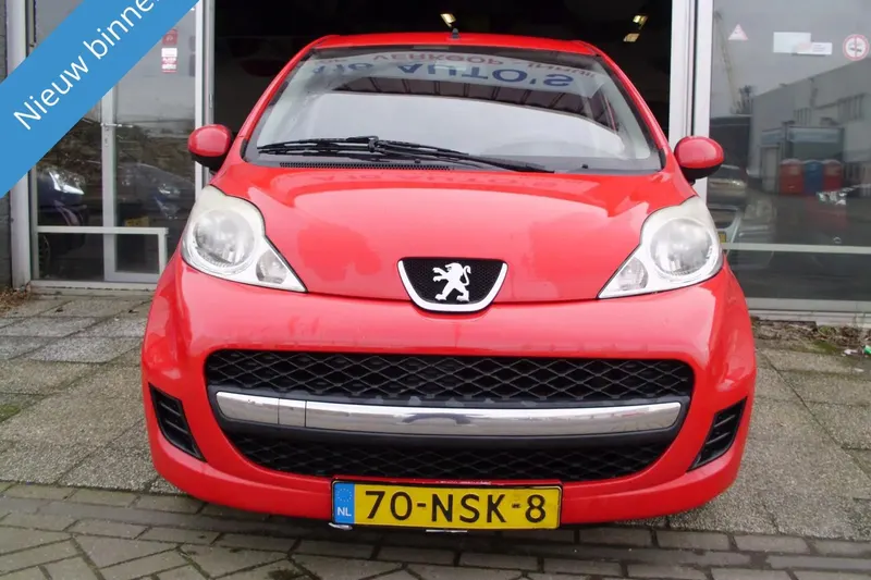 Peugeot 107 (2010)
