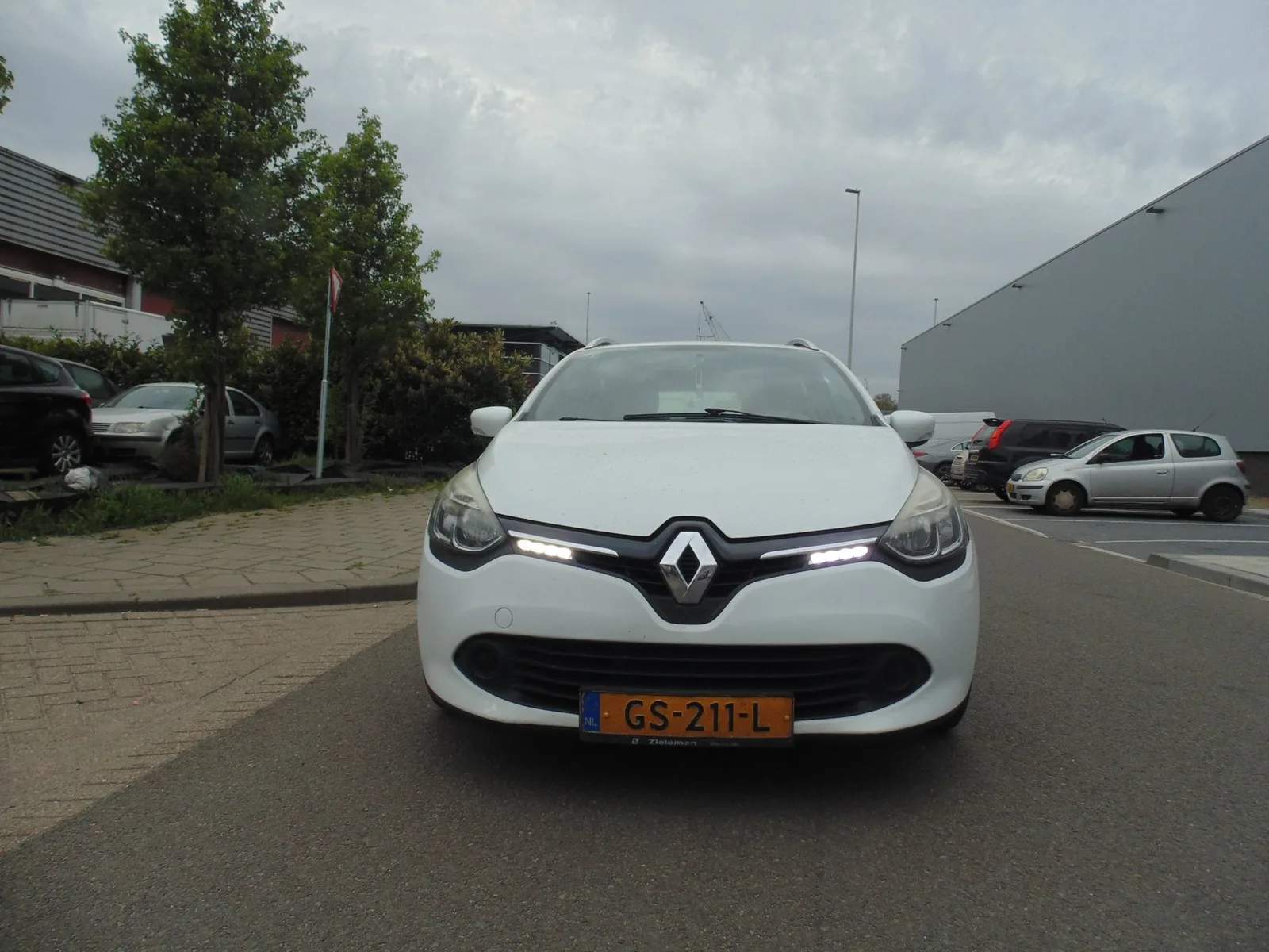 Renault Clio (2015) — foto 1