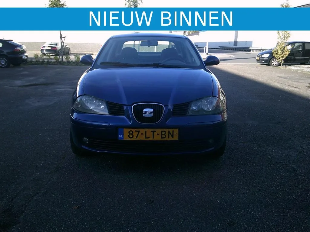 SEAT Cordoba (2003) — foto 1