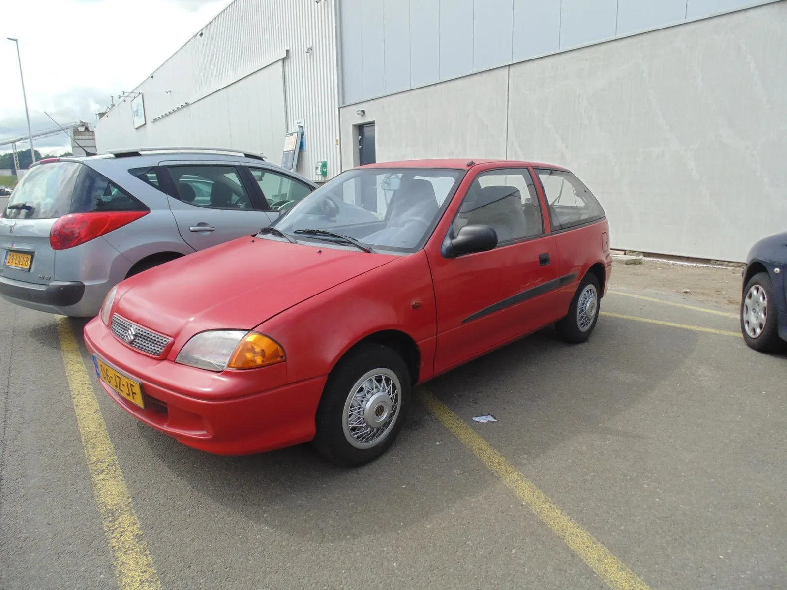 Suzuki Swift (2002) — foto 1